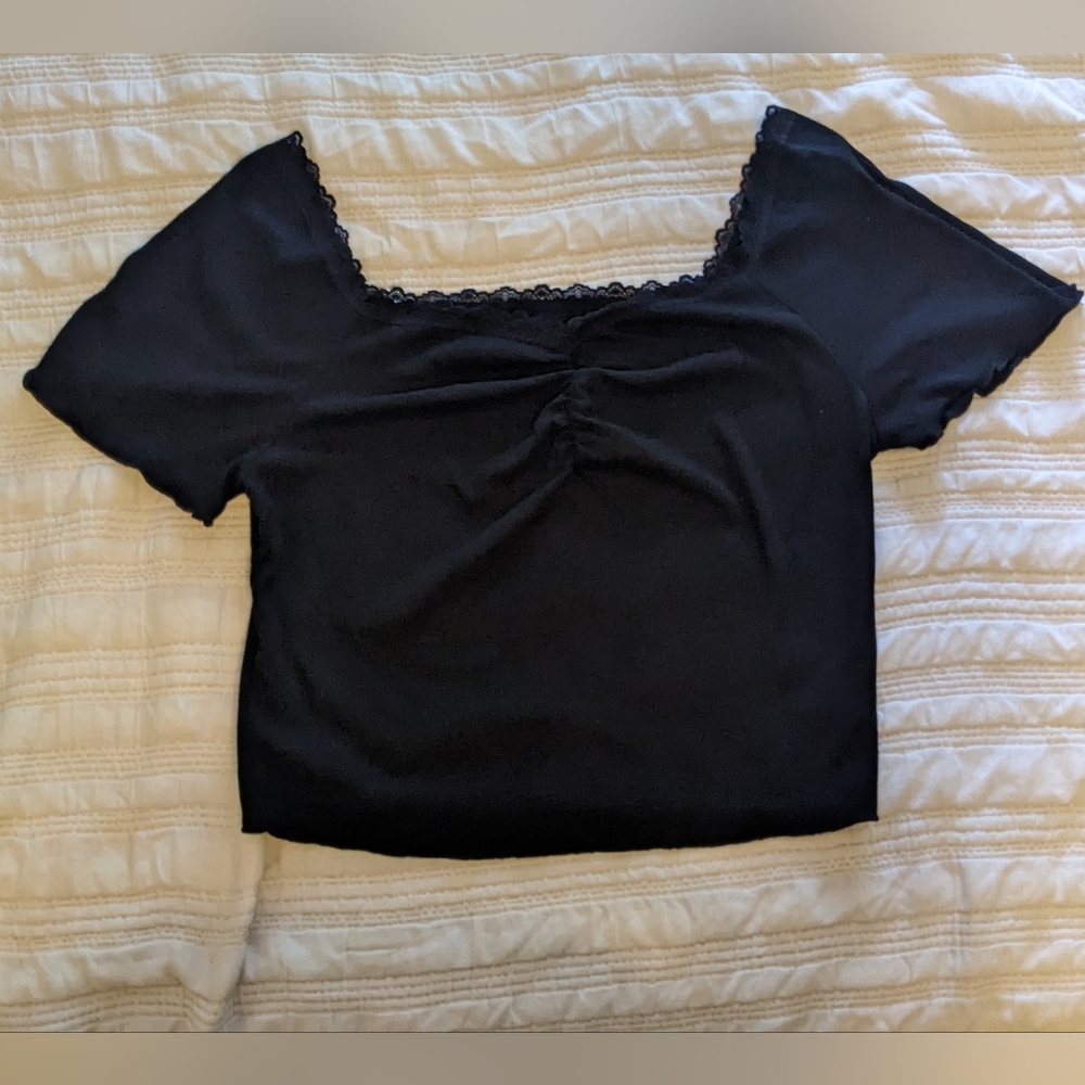 Lace crop tee